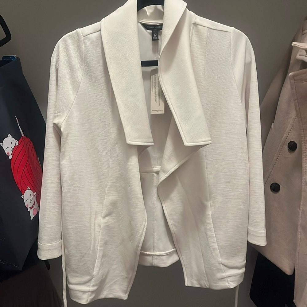Bundle! Beige Banana Republic casual blazer in xs